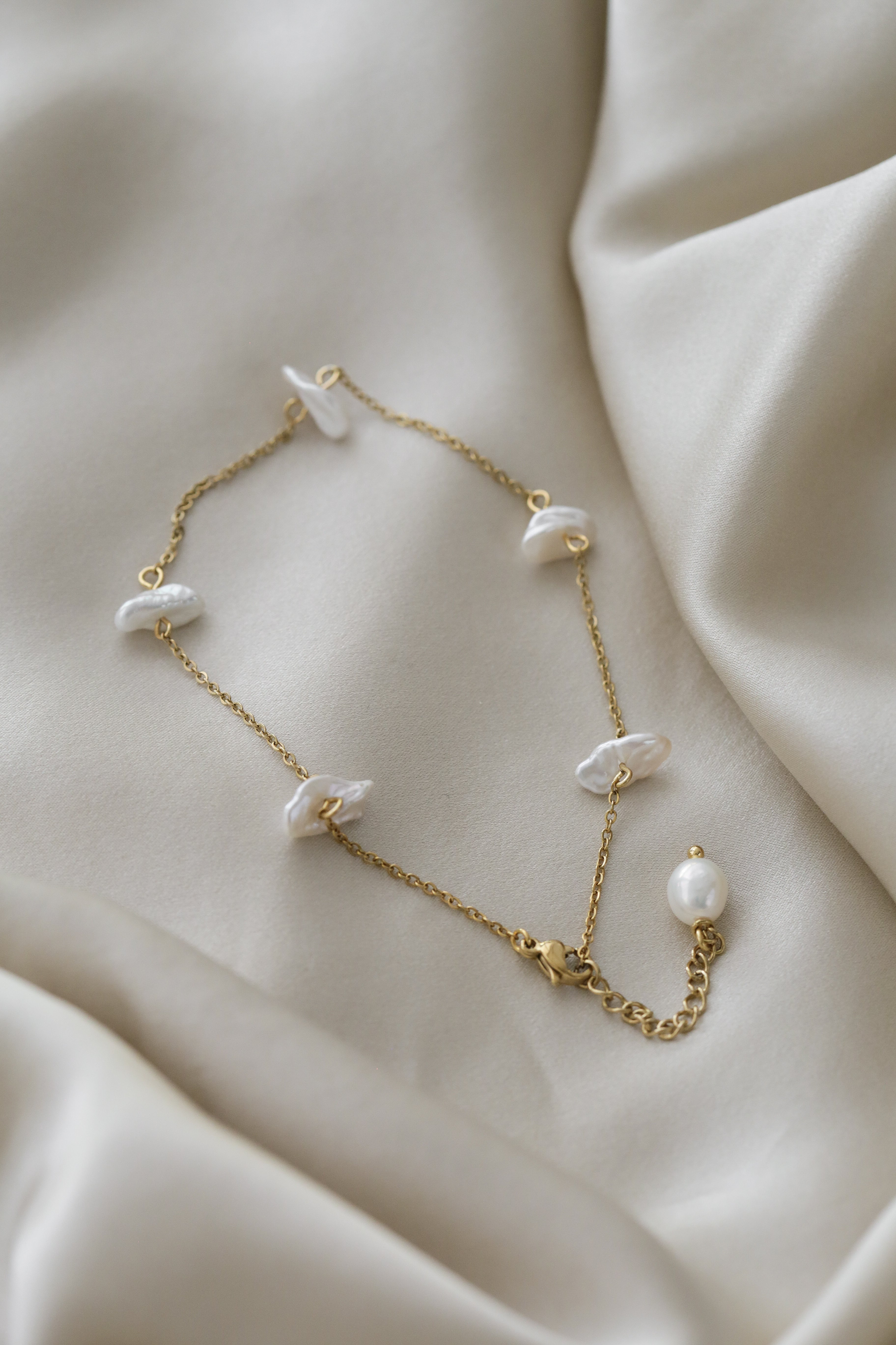 Xandy Anklet - Boutique Minimaliste has waterproof, durable, elegant and vintage inspired jewelry